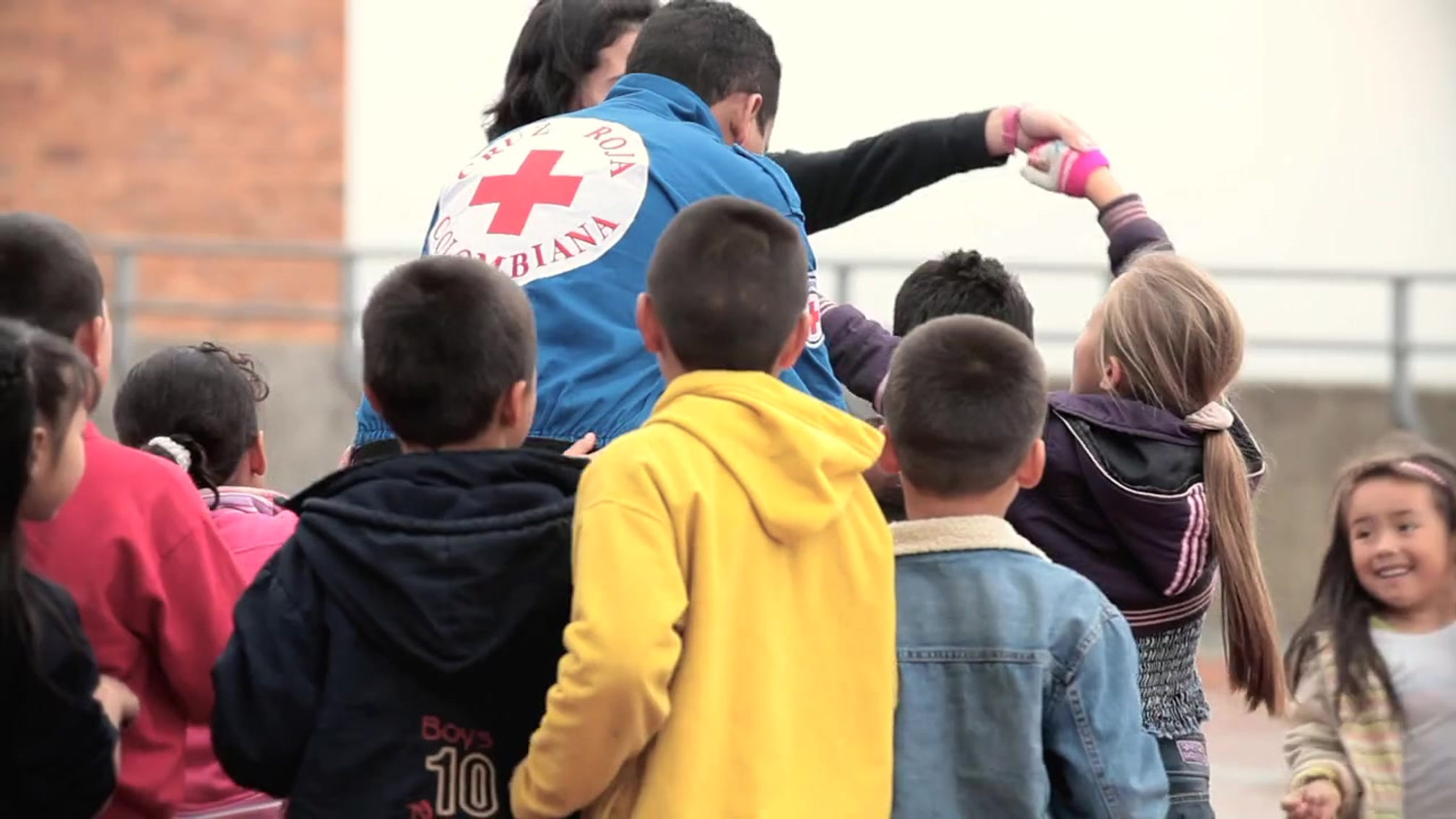 CRUZ ROJA ATENCIÓN NIÑOS